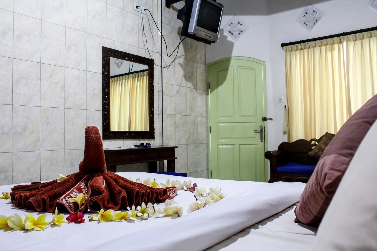Balita Beach Inn Kuta Kuta Lombok Extérieur photo
